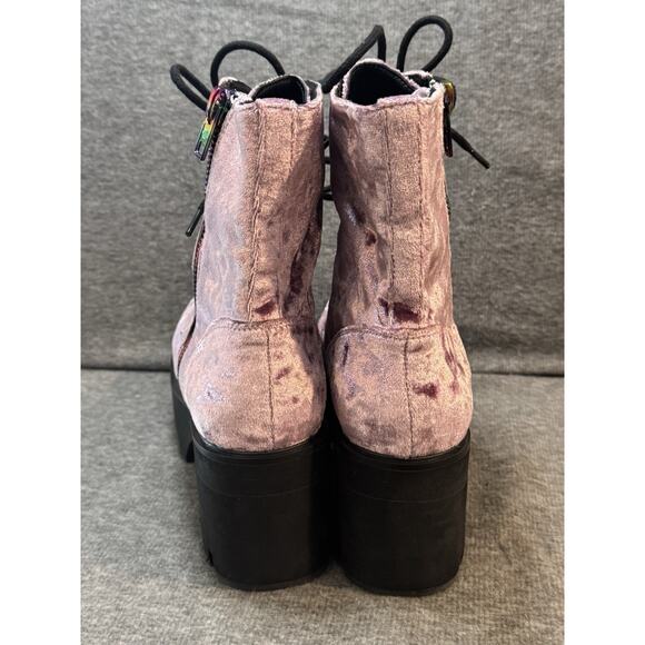 Lavender Crushed Velvet Dolls Kill Boots - Women's Size 10 - Picture 7 of 9
